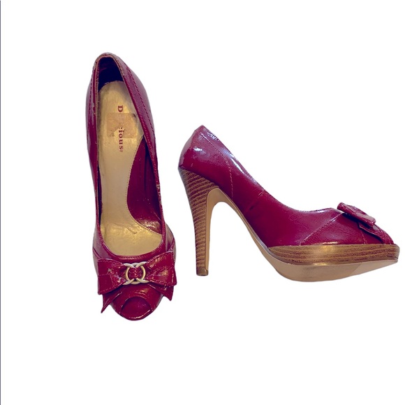 Delicious Red Platform Pump - Picture 2 of 2